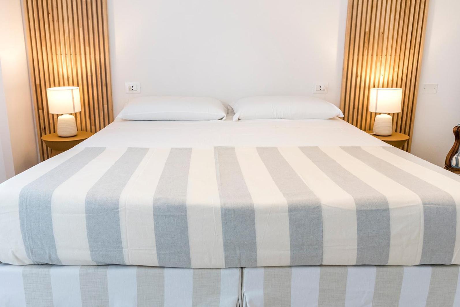 Accanto Alle Mura Rooms & Relax Spa Sirolo Exterior foto